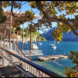 Happy House Casa vacanze Malgrate