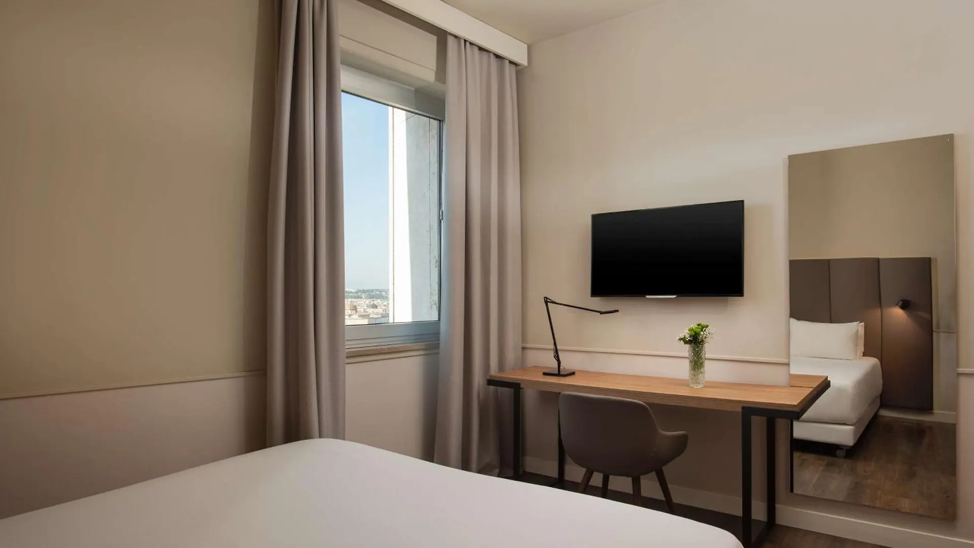 ****  Hotel Nh Napoli Panorama Italia